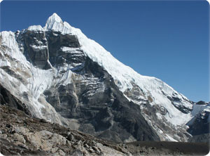 Lobuche East Peak Climbing