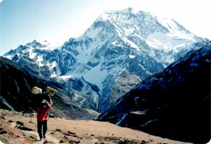 Manaslu Rupina La pass trekking